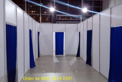 Jasa Jual Sewa Fitting Room R8 Partisi Pameran Terlengkap Bogor Bandung 