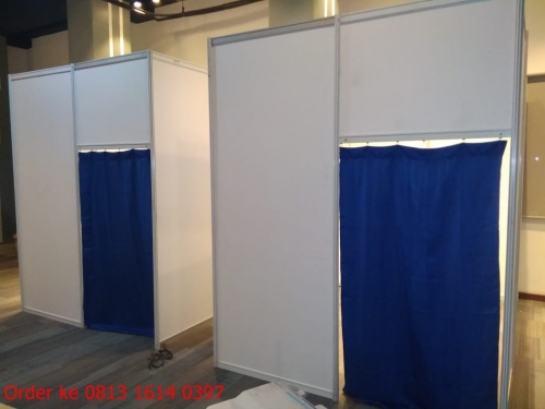 Sewa Fitting Roomruang Ganti Pakaian  0857 1731 9271